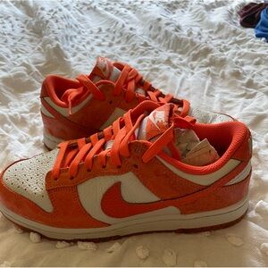Nike Dunks